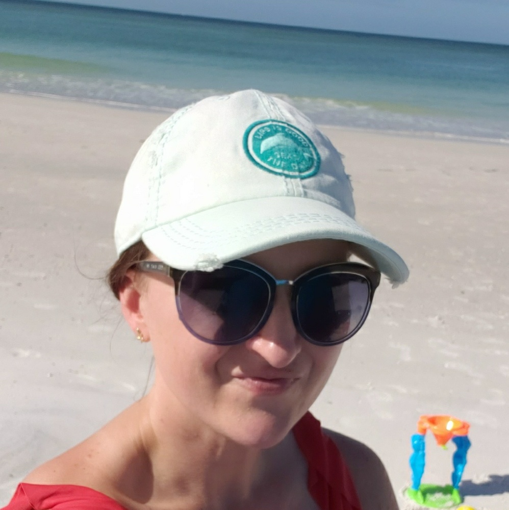Meet your Posher, Amanda